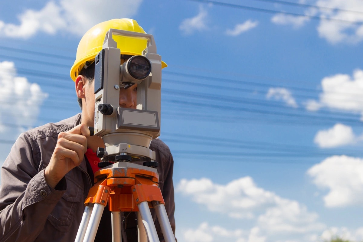 Land Surveyor