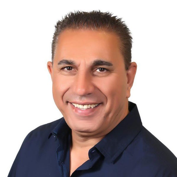 Akbar Zareh profile image